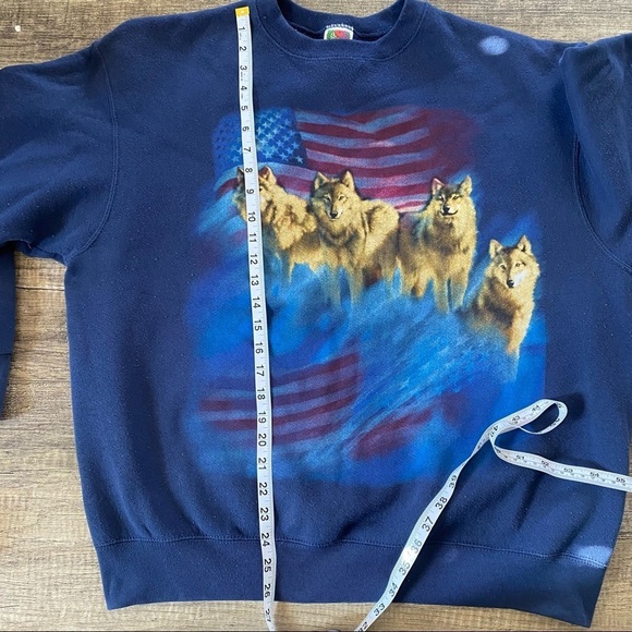 Vintage American Wolf Sweatshirt Size XL - Picture 3 of 13